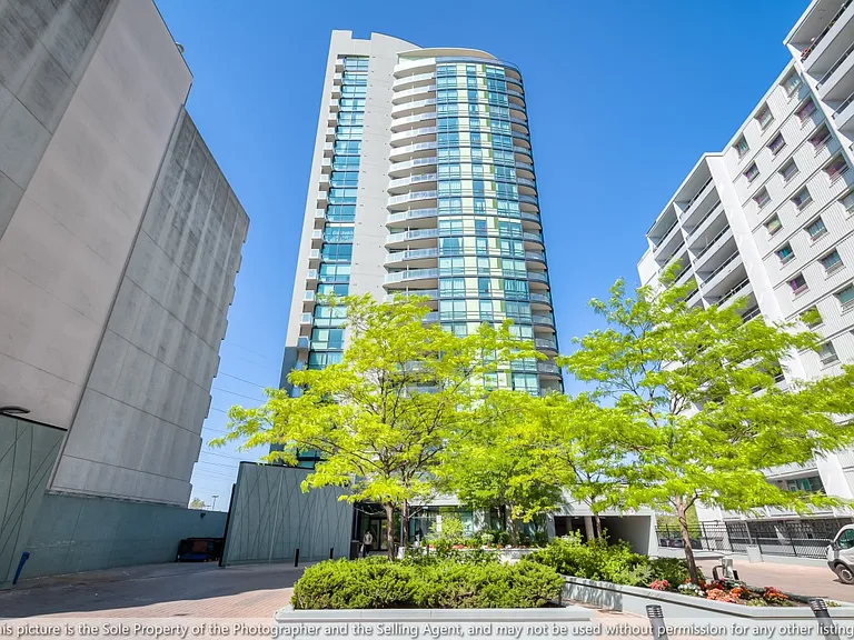 5740 Yonge St #1309 — Photo 25