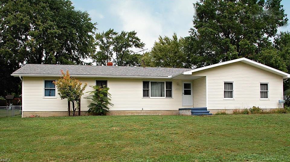 1st image of 2261 Tyro Ave