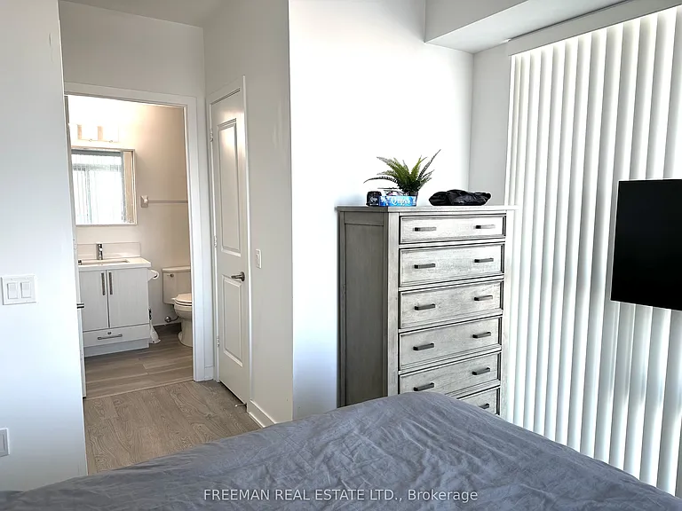 4699 Glen Erin Dr #1509 — Photo 2