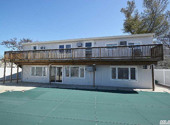 2nd image of 8 Weaver Ln