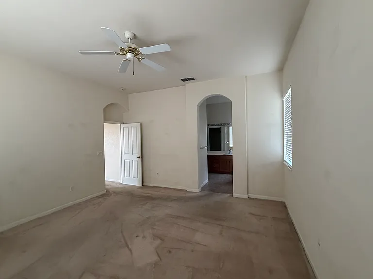 4080 Arenzano Way — Photo 11
