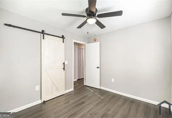4th image of 3998 Floyd Ave