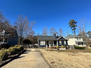 408 Teal Lake Dr, Holly Springs, NC 27540