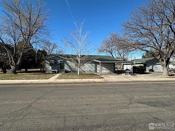 4th image of 701 Cedar St