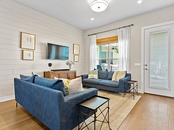 2nd image of 3108 E 51st St #501-A