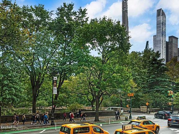 5th image of 55 Central Park N #2E