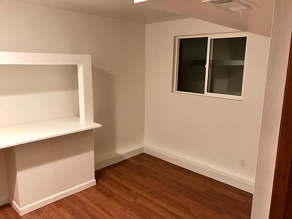 4th image of 17944 151st Way NE #1