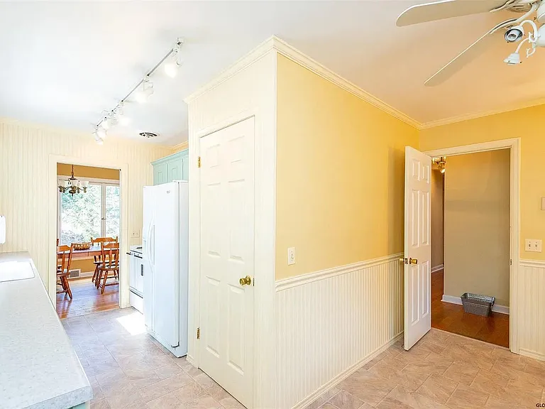 15 Oldox Rd — Photo 9