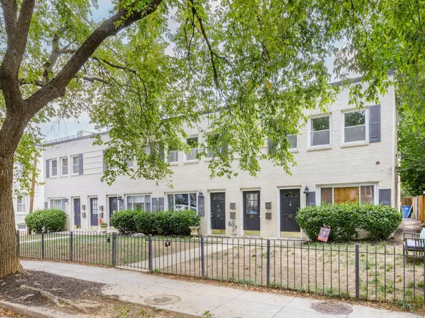 28 17th St SE, Washington, DC 20003