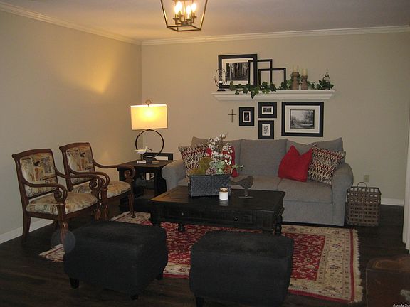 5th image of 2800 Jerry Lee Dr