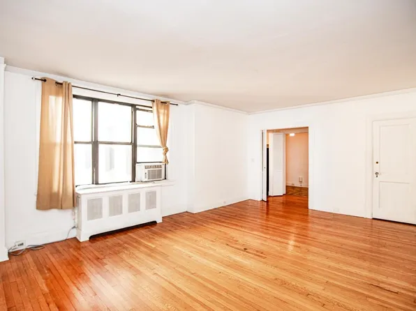 2600 John F Kennedy Boulevard image 16 of 35