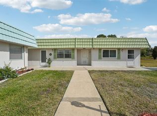 1802 Bedford Ln APT 13, Sun City Center, FL 33573