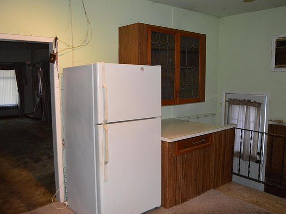 3rd image of 412 N 22nd St