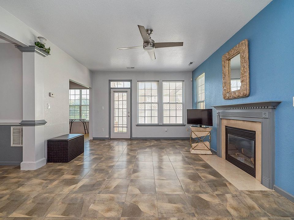 1st image of 3751 Pear Orchard Way