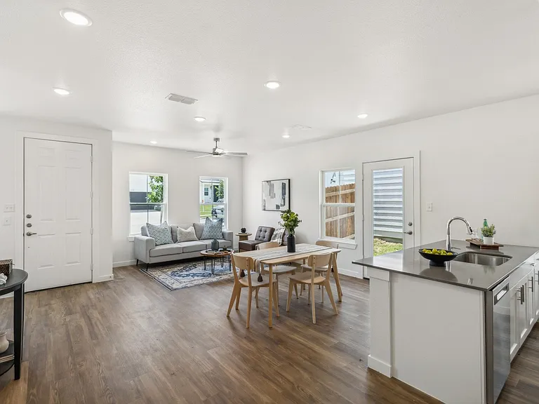 Covey Homes Basswood — Photo 18