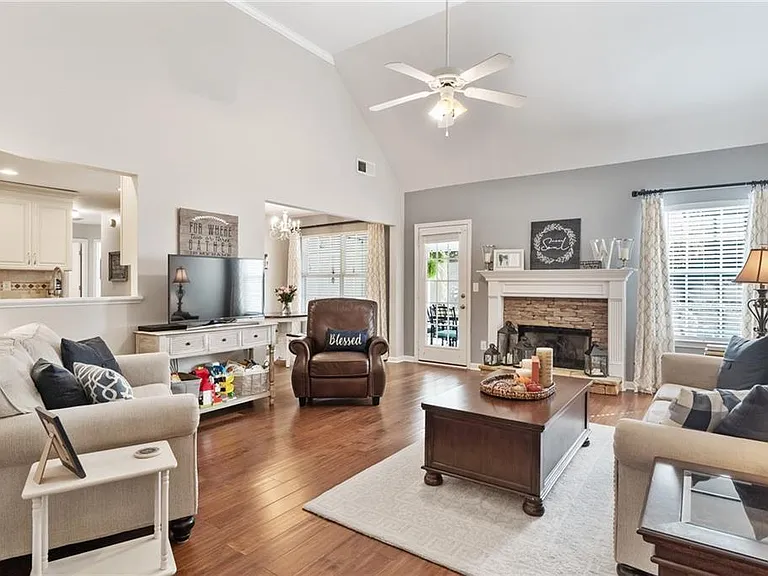 4735 Bryn Ridge Ct — Photo 10