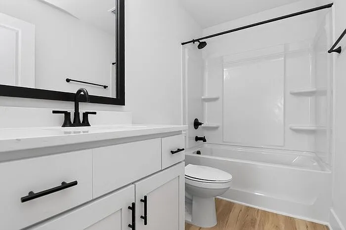 310 E Talleyrand Ave — Photo 21