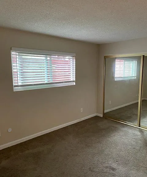 8131 Lemon Ave — Photo 9