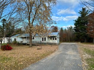 336 Soper St, Morrisonville, NY 12962