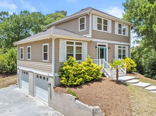 9804 Heath Place, Emerald Isle, NC 28594