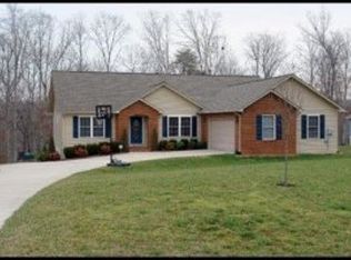 1612 Sunset Ridge Dr, Crossville, TN 38571