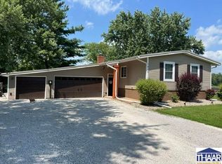 1413 E State Road 46, Centerpoint, IN 47840