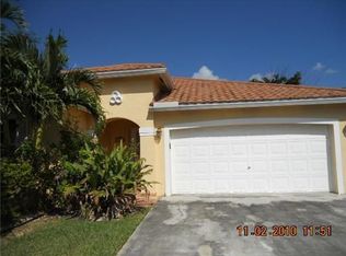 9881963 Sw 2nd St, PEMBROKE PINES, FL 33029