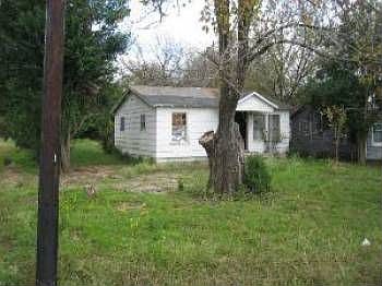 2nd image of 770 Helena Ave