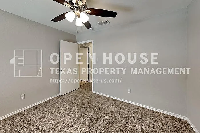 1114 Wilshire Dr — Photo 15