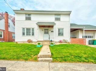 210 Harrison Ave, Waynesboro, PA 17268