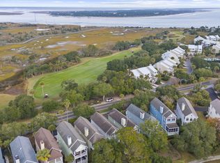 10 Commons Ct, Isle Of Palms, SC 29451