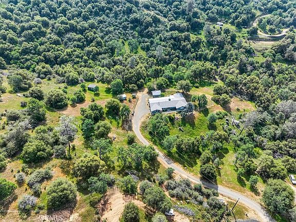 2nd image of 3310 Deer Run Rd