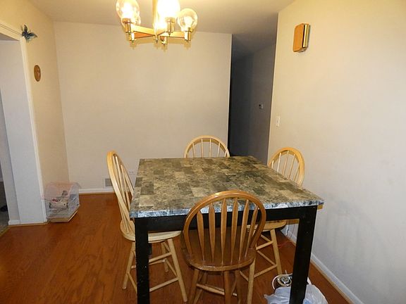 5th image of 1240 Indian Hill Dr