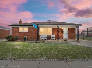 12918 Baird Ave, Warren, MI 48088