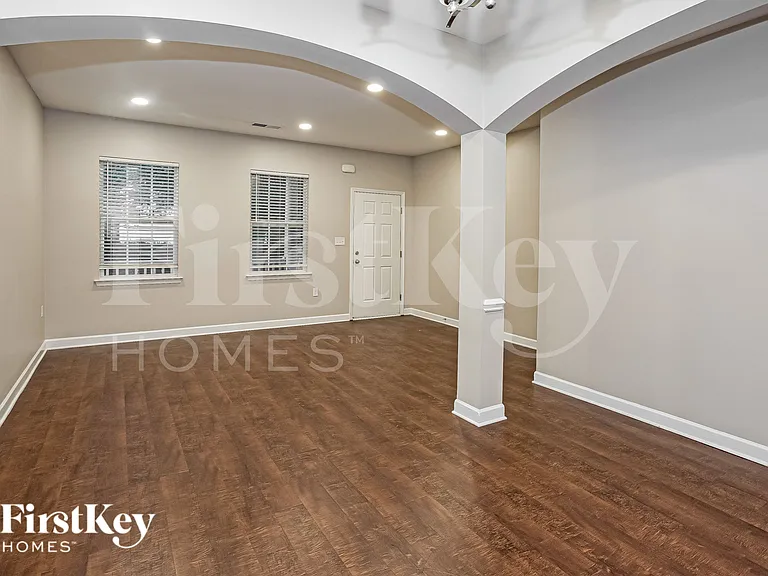 4204 High Shoals Dr — Photo 6