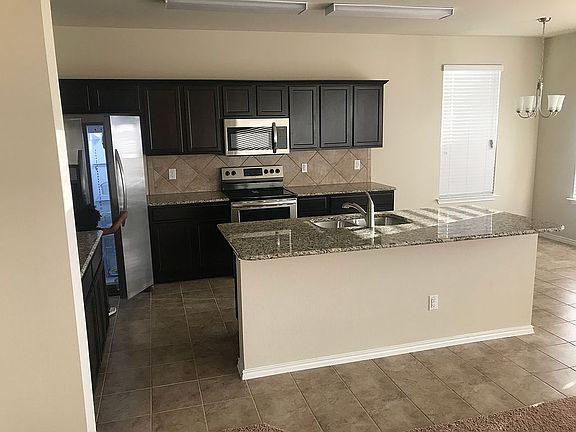 4th image of 1524 Shims Blvd
