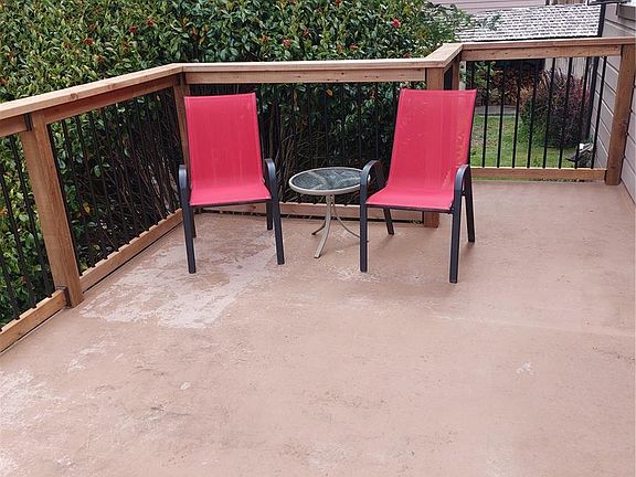 3rd image of 6972 Sea Lion Way