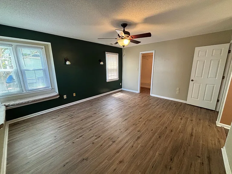 5405 Beretta Way — Photo 23