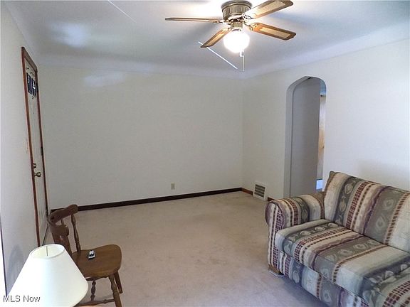 4th image of 4471 W 57th St