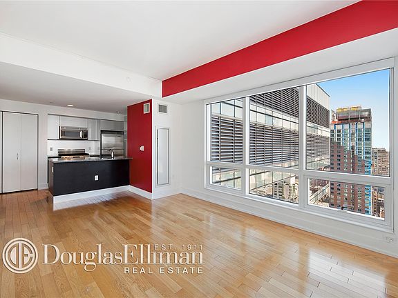 2nd image of 350 W 42nd St APT 28A