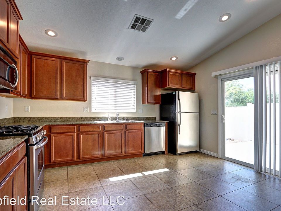1st image of 5257 Sand Dollar Ave #C2