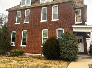 1302-1304 N 10th St, Quincy, IL 62301