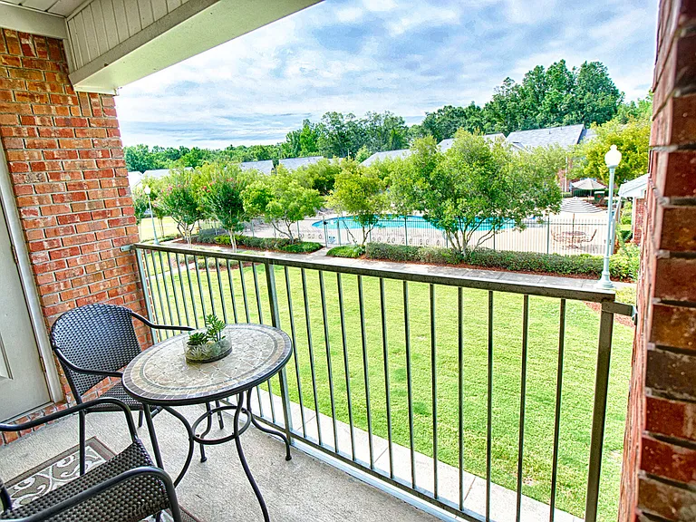 Pool Views available