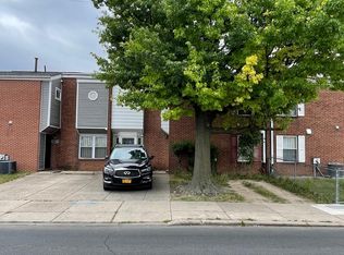 2508 S Front St, Philadelphia, PA 19148