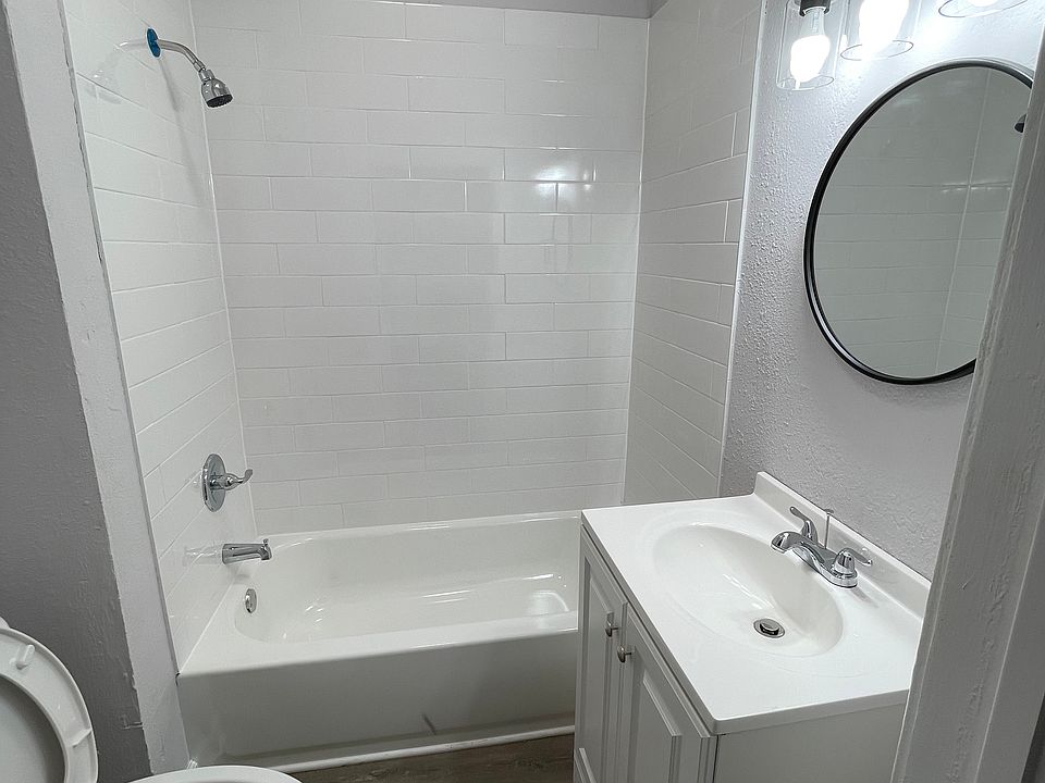 1st image of 442 N Colorado Ave