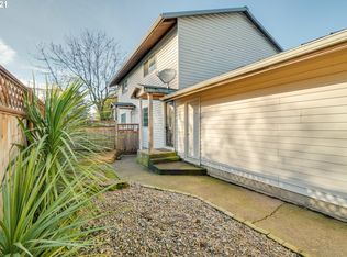 167 NW Ebberts Ave APT A, Hillsboro, OR 97124