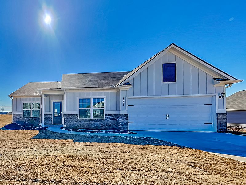 1st image of 1021 Claas Way