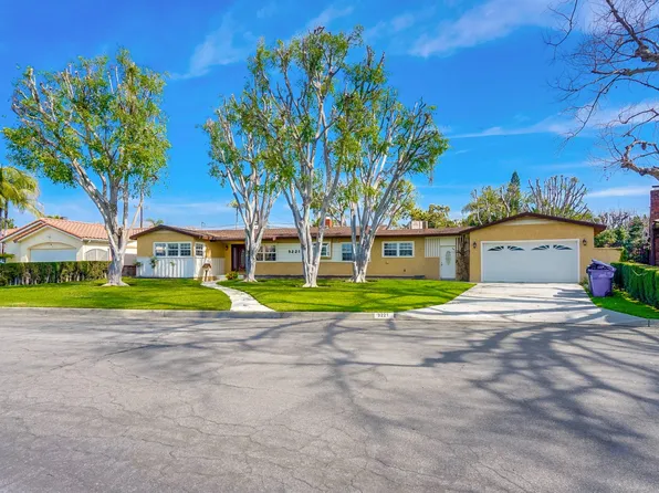 9221 Raviller Dr, Downey, CA 90240