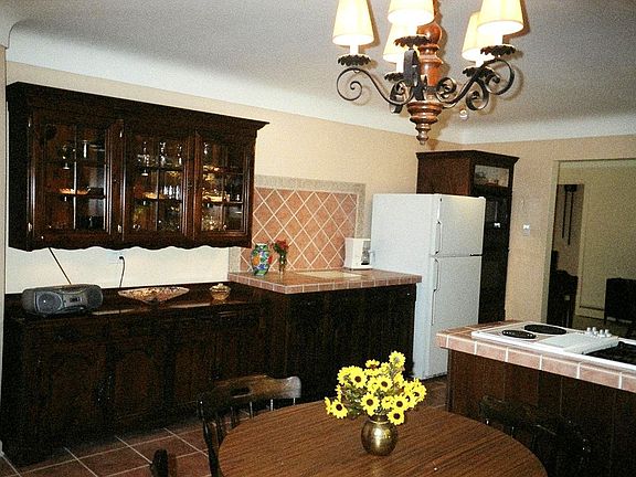 huge kitchen