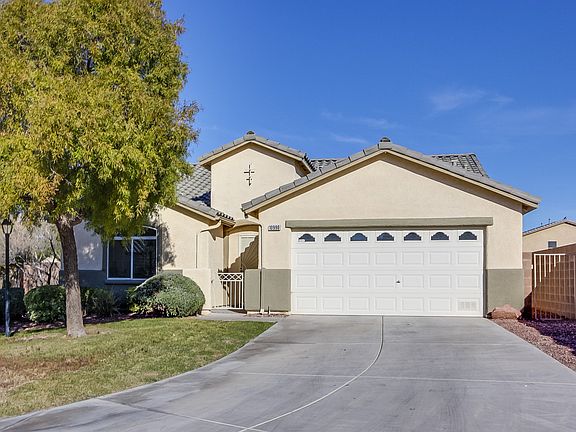 3rd image of 10990 Bandol Pl